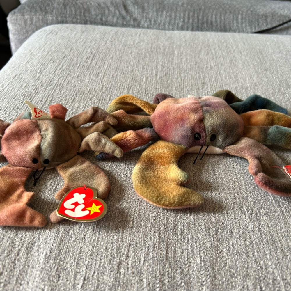 Claude the crab beanie baby with teenie beanie